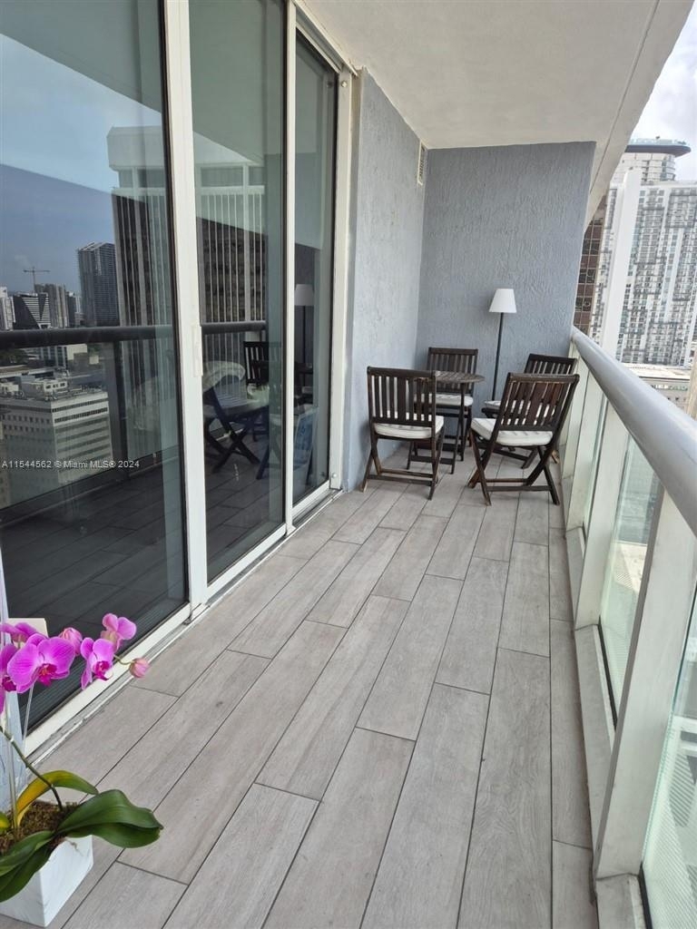 50 Biscayne Blvd - Photo 6