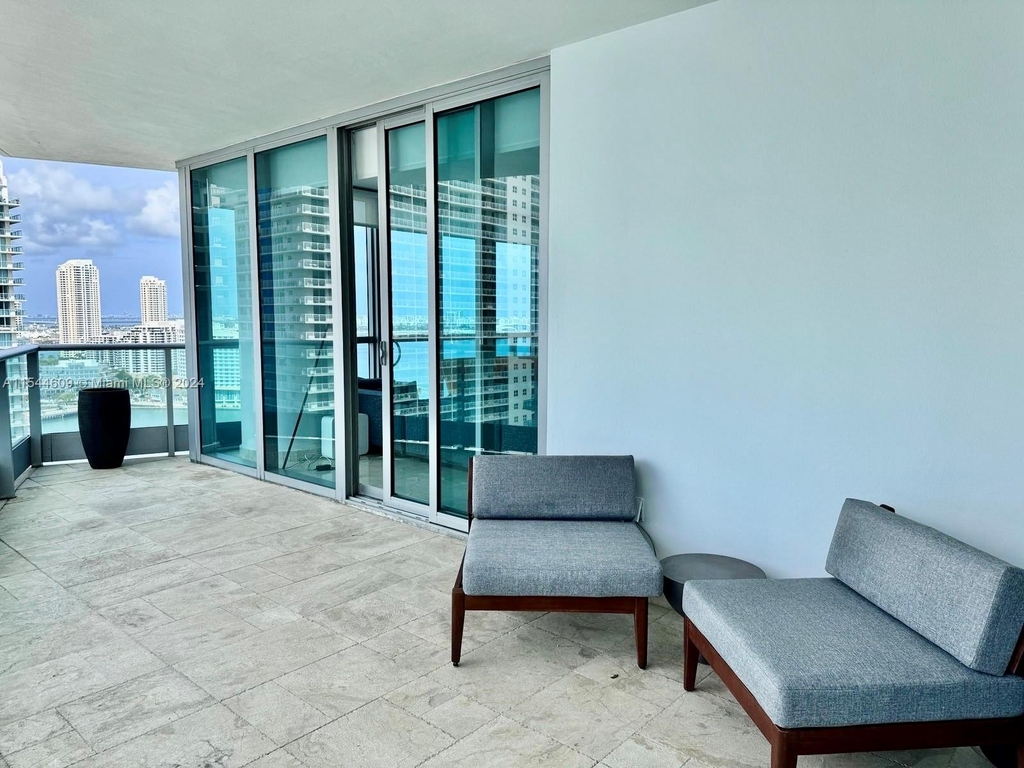 1331 Brickell Bay Dr - Photo 10