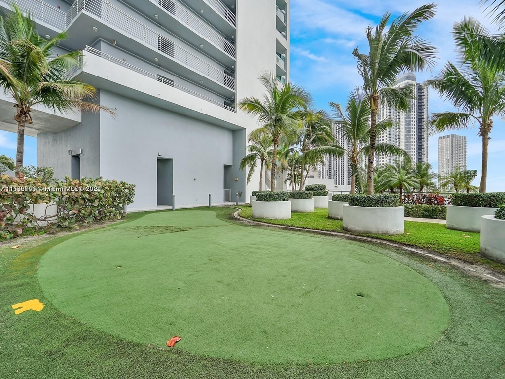 888 Biscayne Blvd - Photo 24