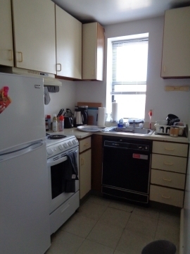 825 Beacon St - Photo 5