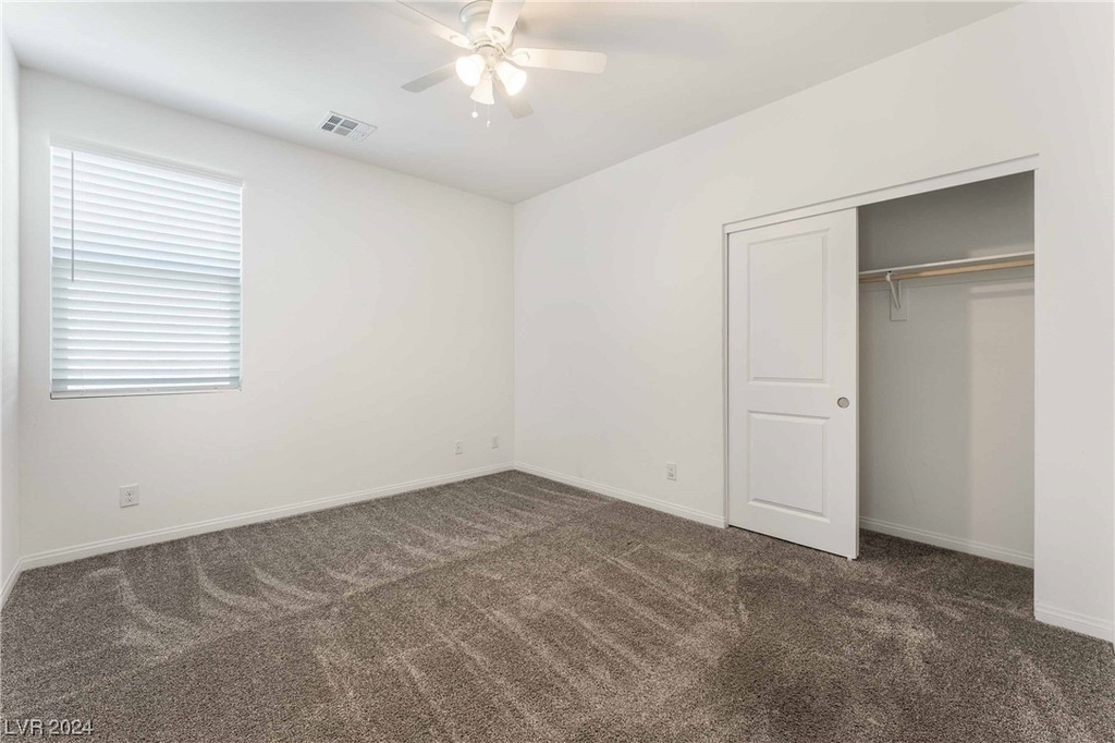 9850 Poplar Point Avenue - Photo 16