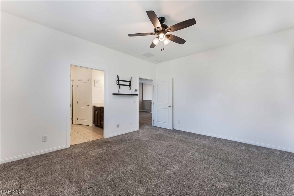 9850 Poplar Point Avenue - Photo 12