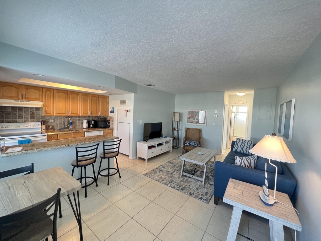 5505 N Ocean Boulevard - Photo 1