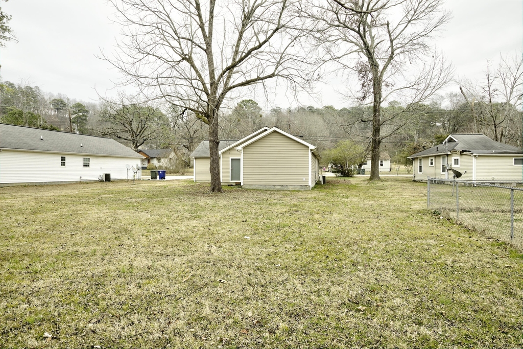 1421 Vance Rd - Photo 10