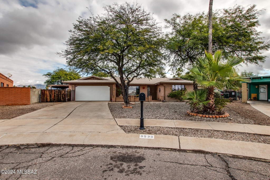 9530 E Baker Street - Photo 1