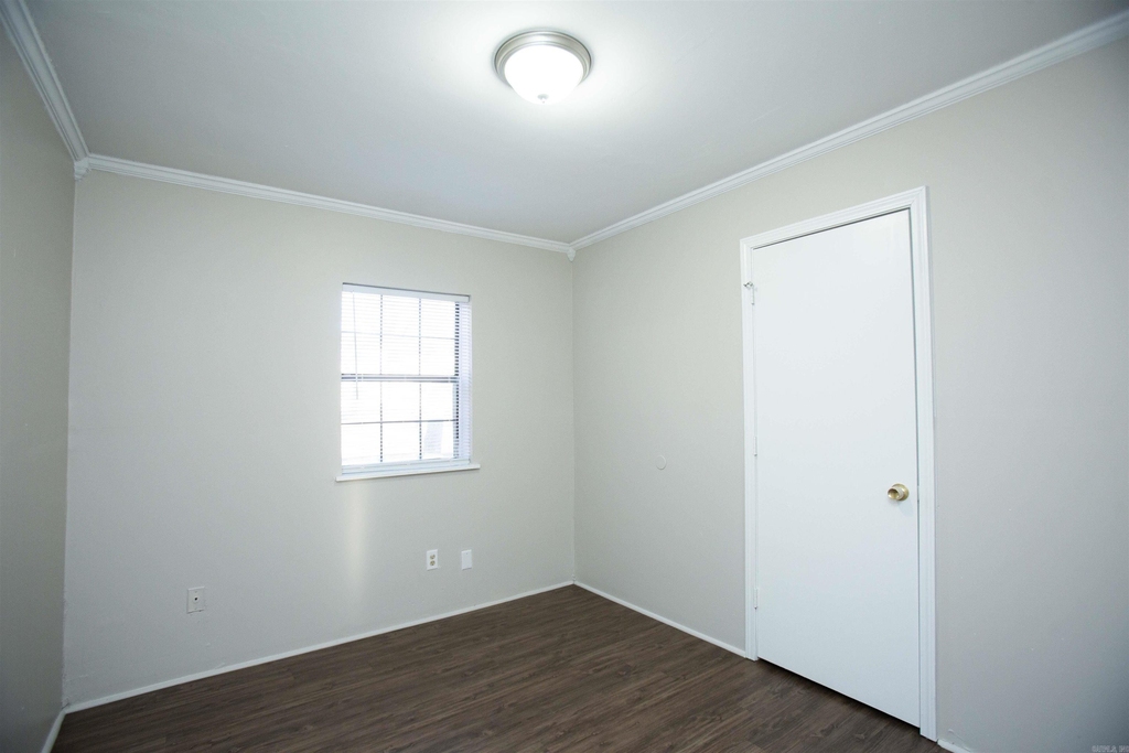 1103 Nina Street - Photo 10