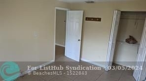 2736 Nw 15th Ct - Photo 6