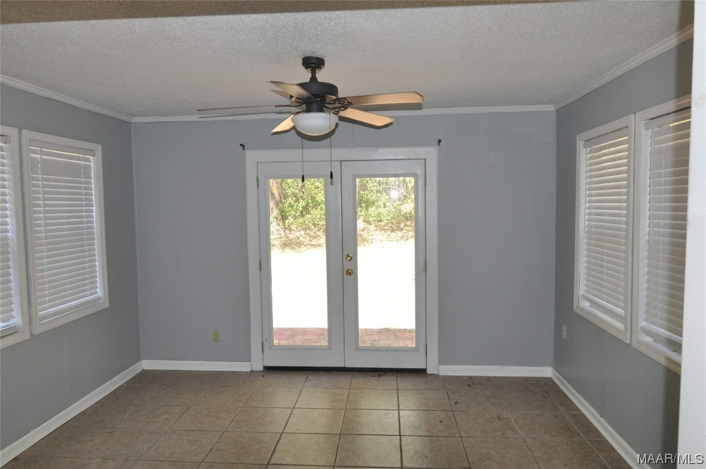 102 Live Oak Drive - Photo 5