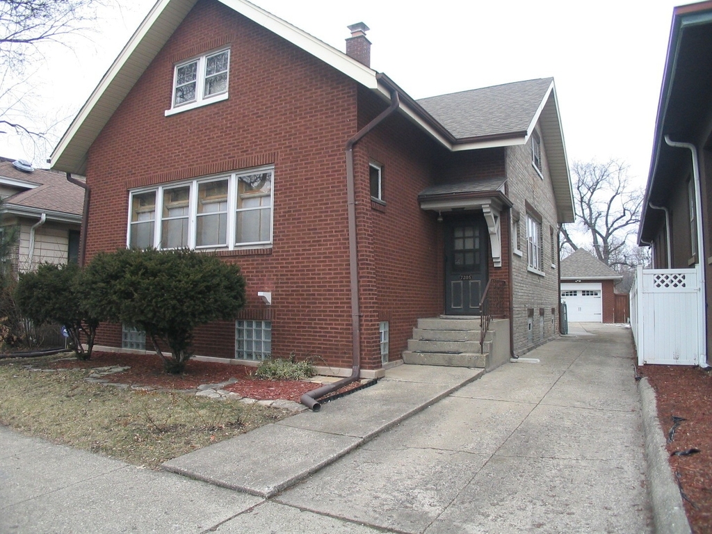 7205 Jackson Boulevard - Photo 0