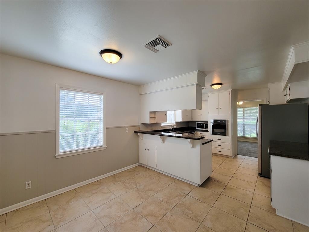 2203 Tannehill Drive - Photo 11