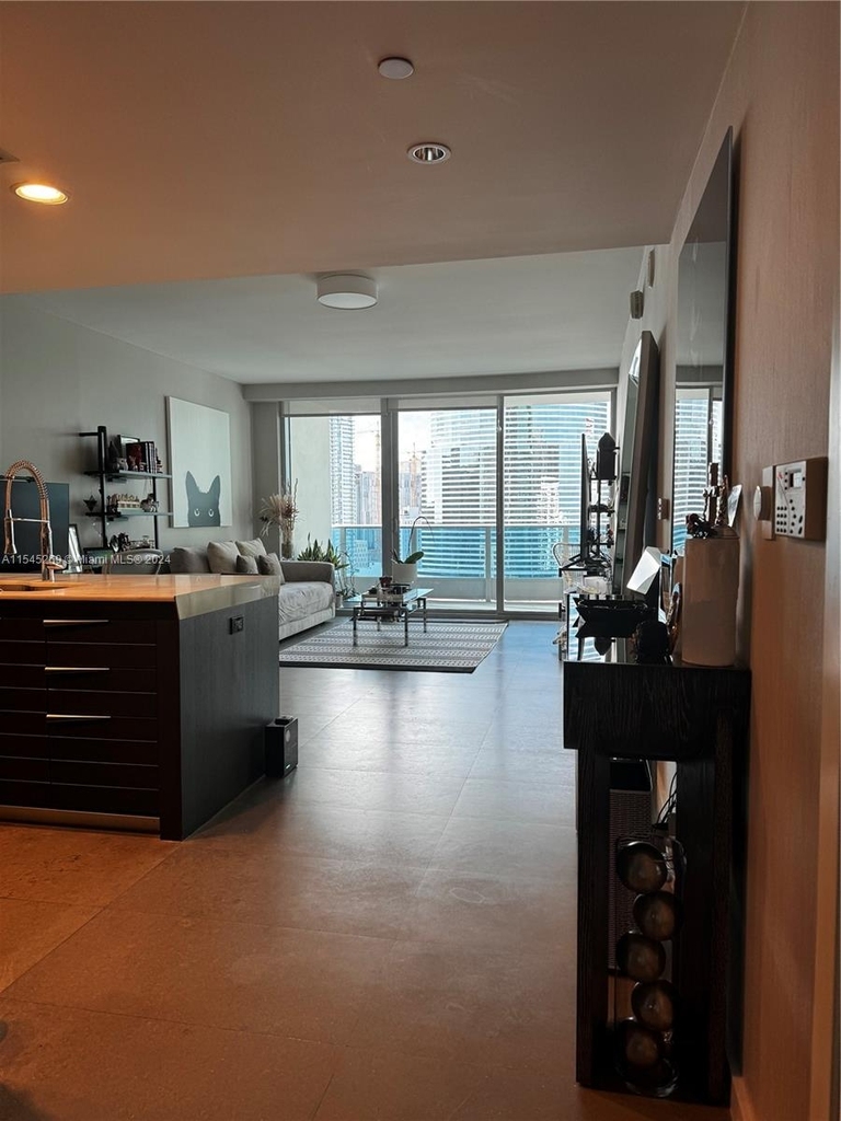 200 Biscayne Boulevard Way - Photo 17