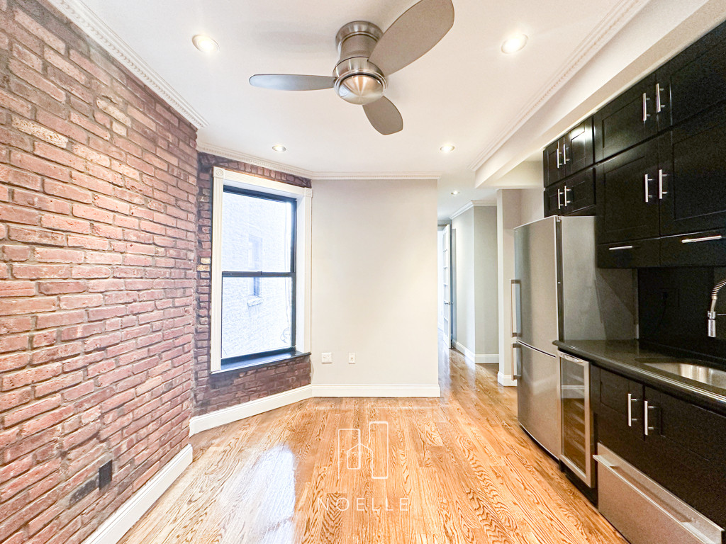 3 West 103rd Street - Photo 2