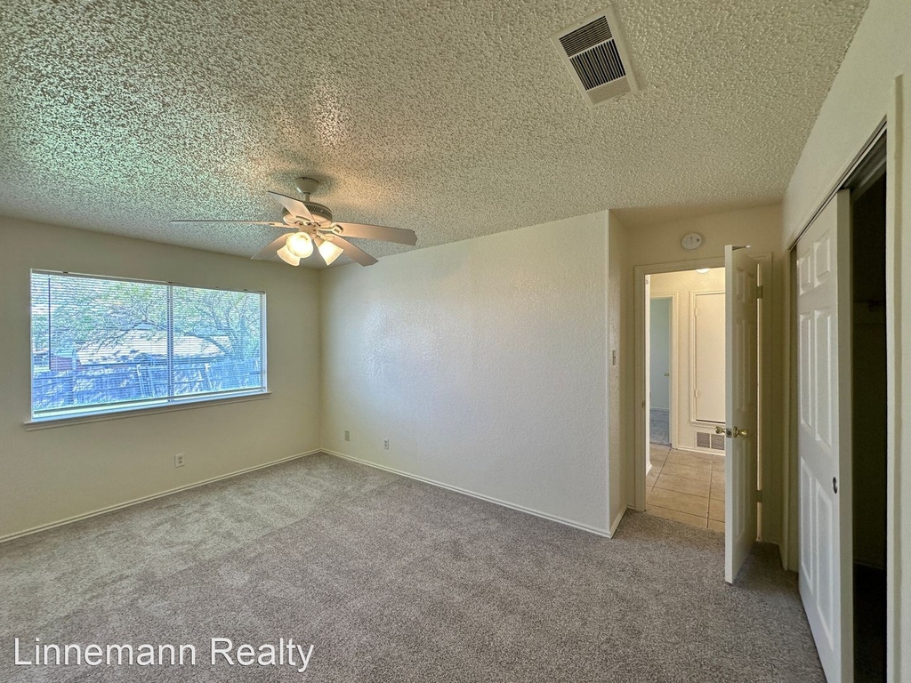 2402 Silverhill Drive - Photo 13