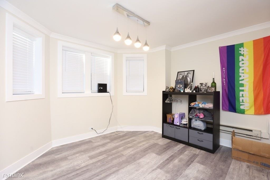 3839 N. Greenview, Unit J - Photo 8