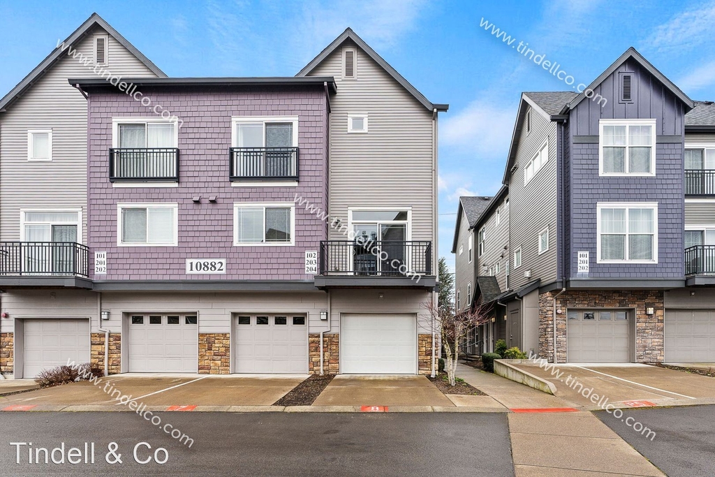 10882 Ne Red Wing Way Unit 203 - Photo 0