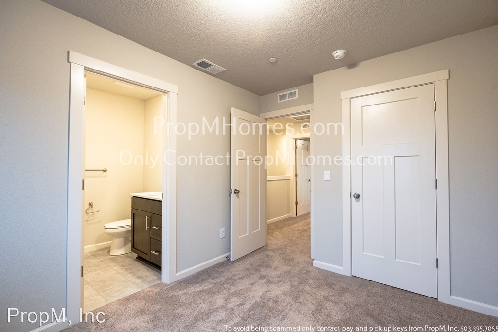 12019 Se High Creek Road Unit B - Photo 18