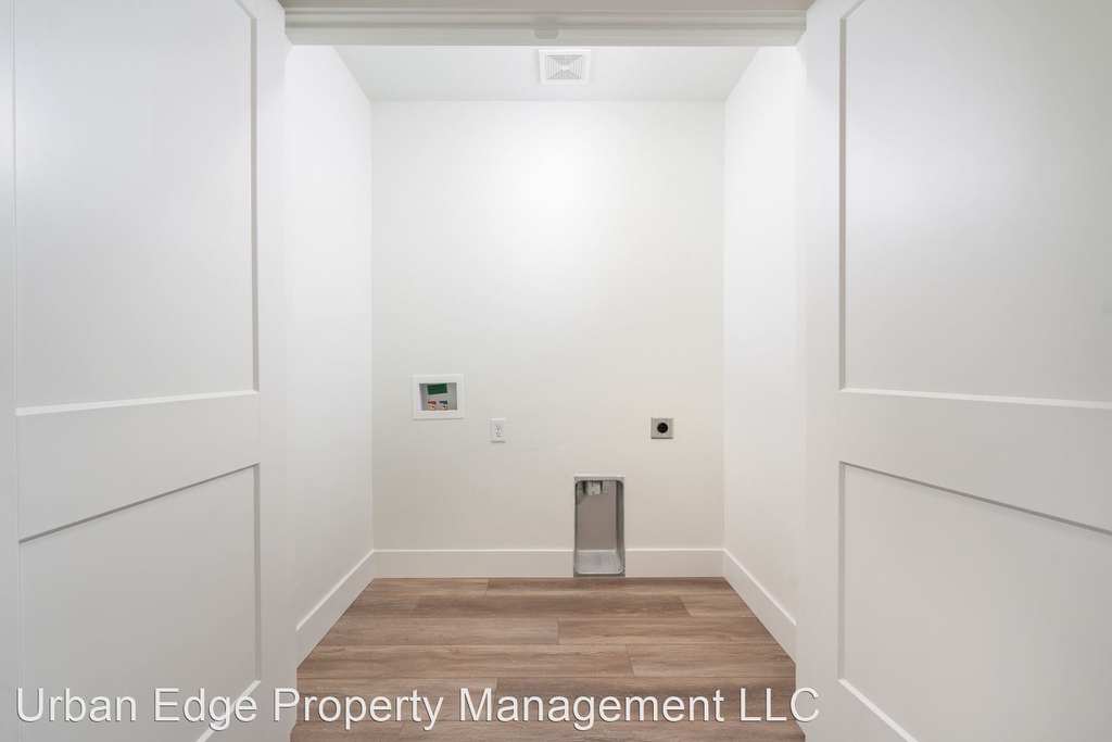 5007 Hagadorn Lane - Photo 16