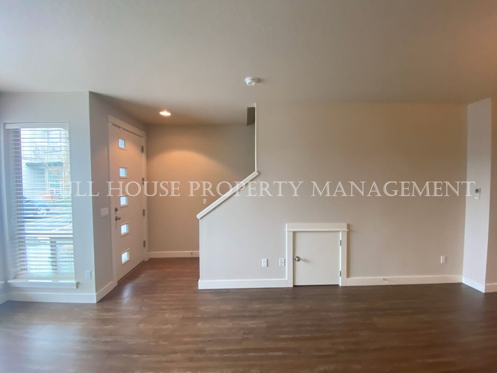 973 Lorella Ave. - Photo 3