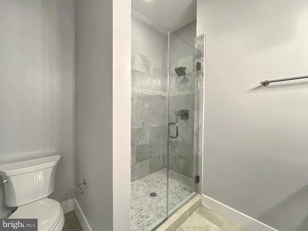 1323 Girard St Nw - Photo 22