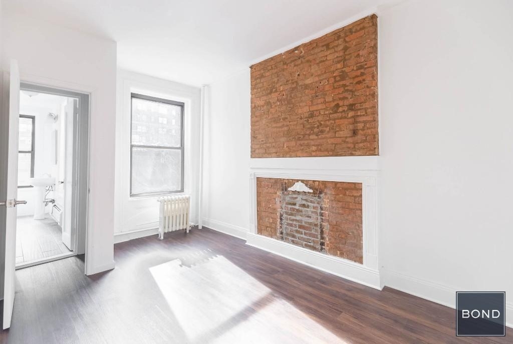 410 East 59th Street - Photo 6