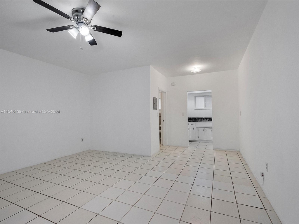 1850 Meridian Ave - Photo 12