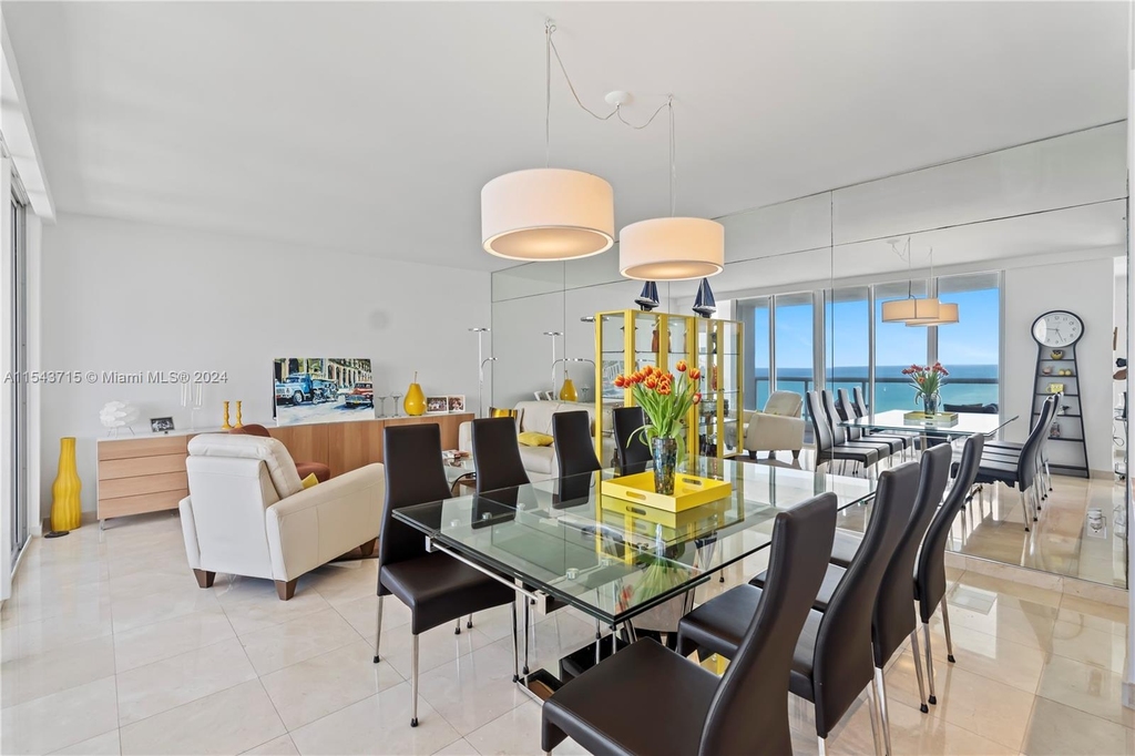 4201 Collins Ave - Photo 9
