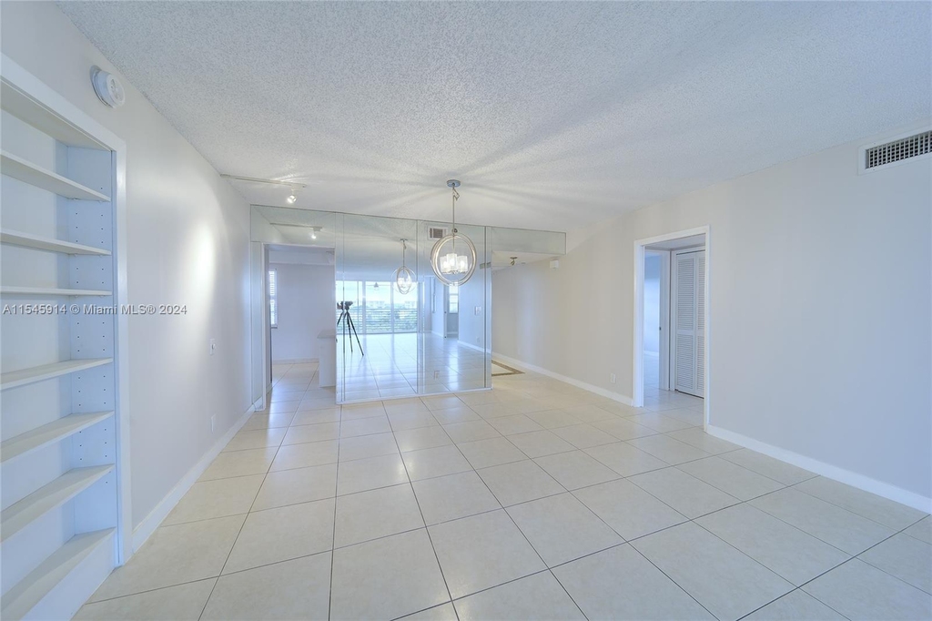 4015 W Palm Aire Dr - Photo 12