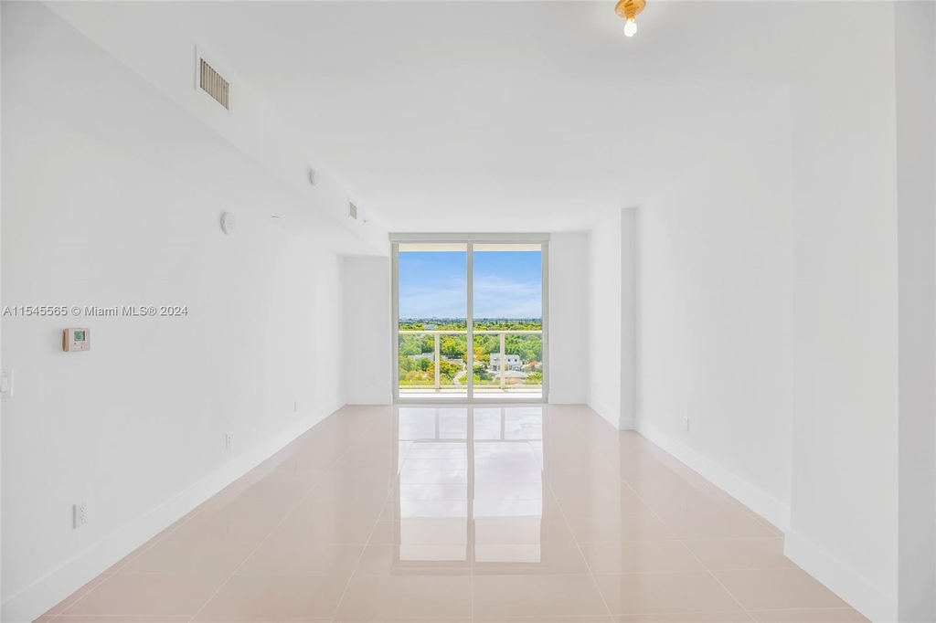 4250 Biscayne Blvd - Photo 21