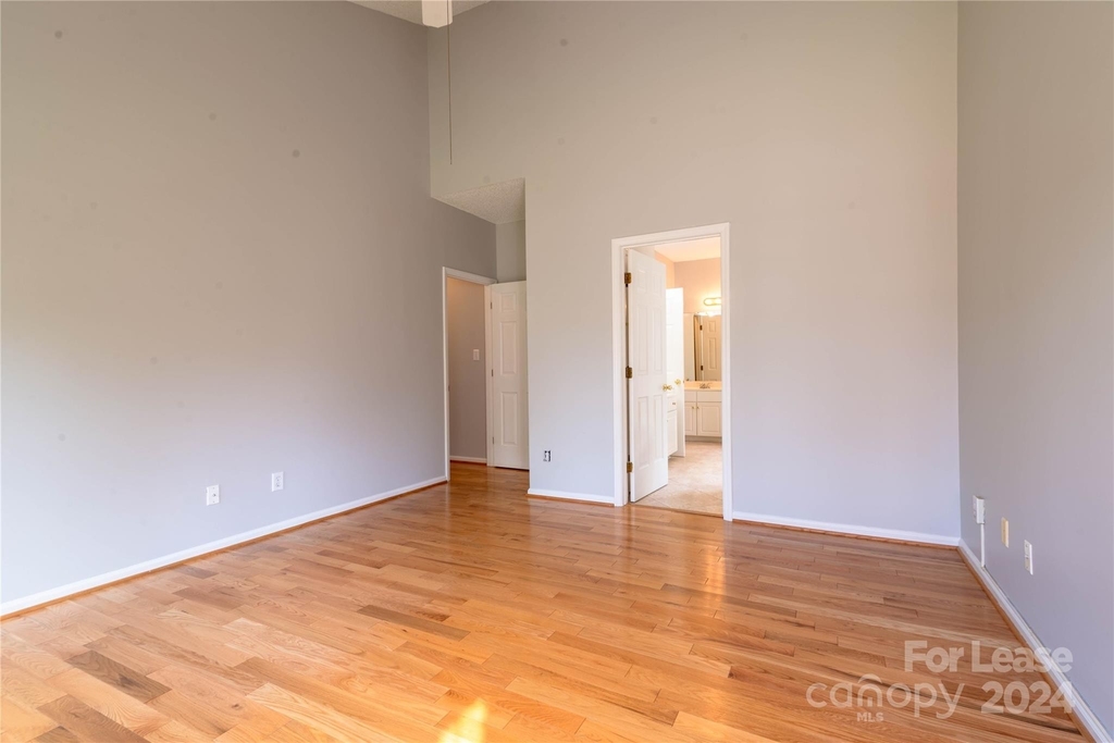 6138 Garamond Court - Photo 10