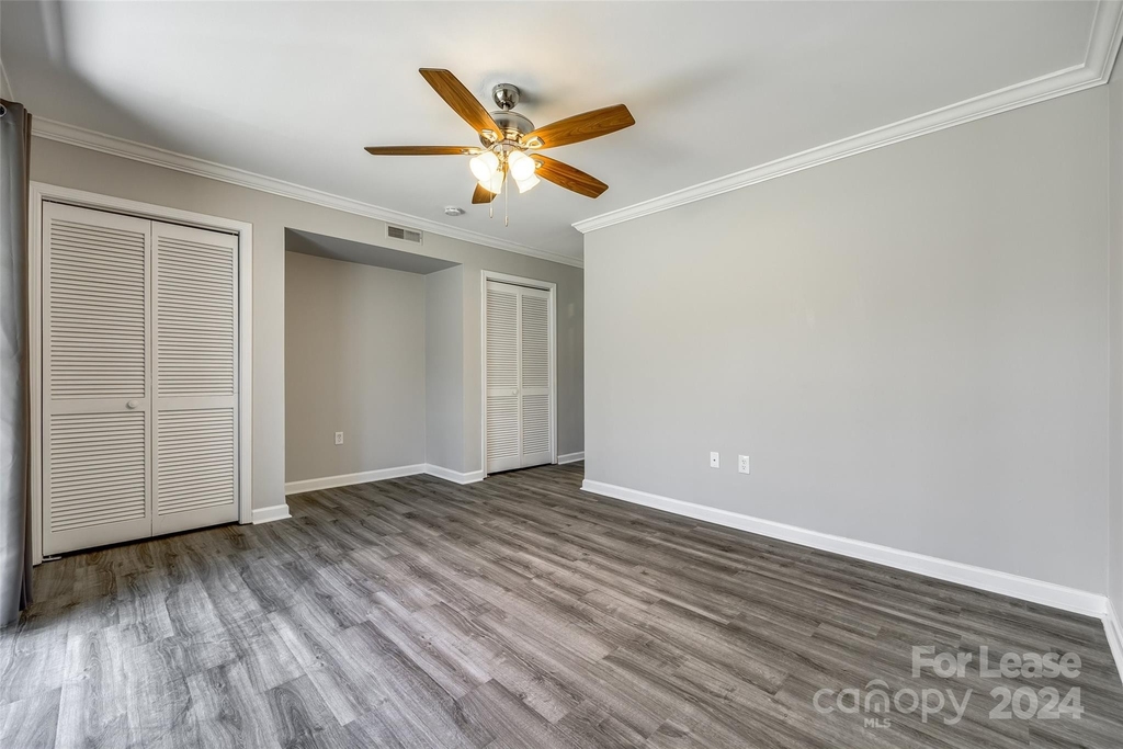 7610 Woods Lane - Photo 19