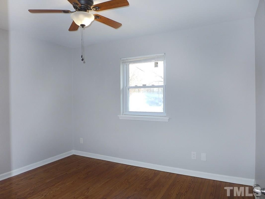 1411 Gearwood Avenue - Photo 10