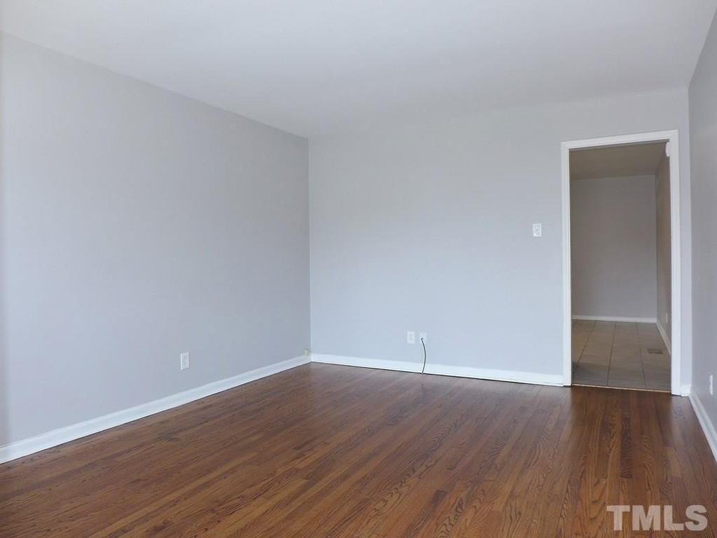 1411 Gearwood Avenue - Photo 3