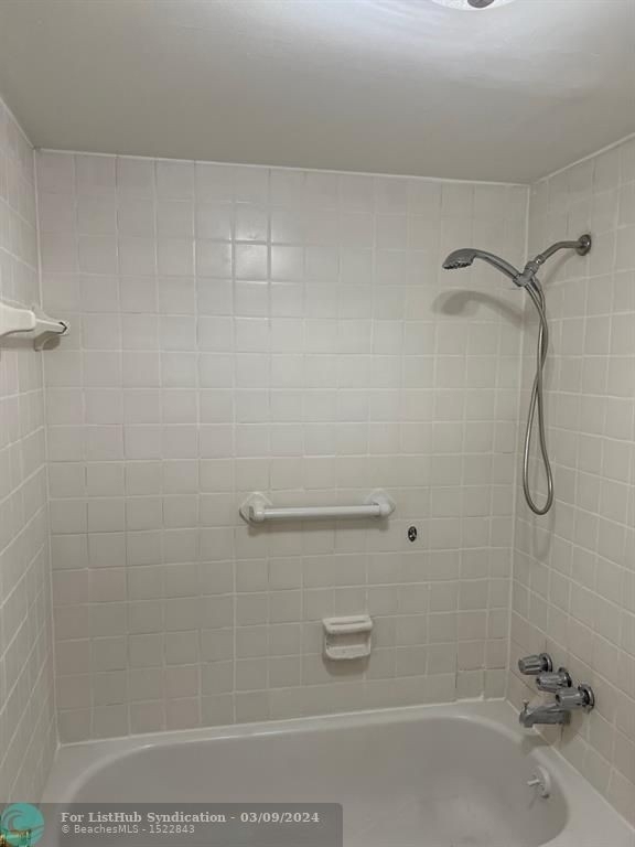 4344 Nw 9 Ave - Photo 6