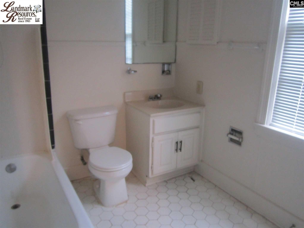 4103 Devine Street D-2 - Photo 2