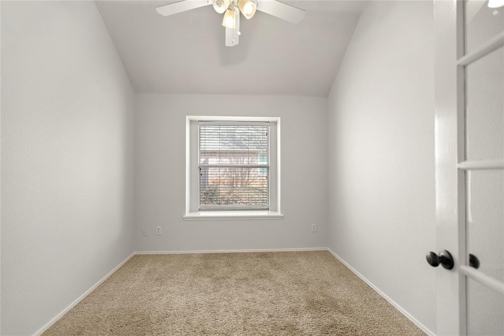 7109 Michael Drive - Photo 4