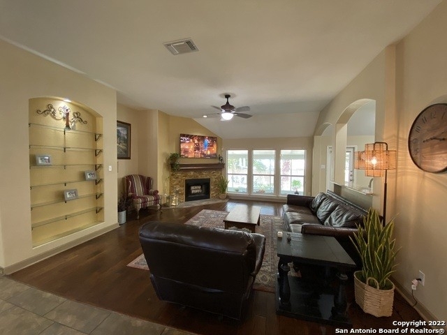 1604 Canyon Oak - Photo 7