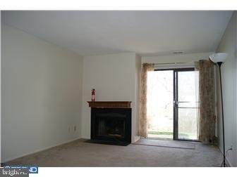 345 Coventry Ct - Photo 16