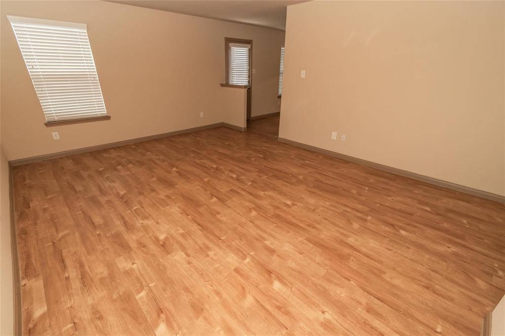 2307 Kolby Way - Photo 6