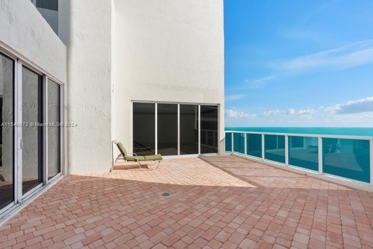 19111 Collins Ave - Photo 46