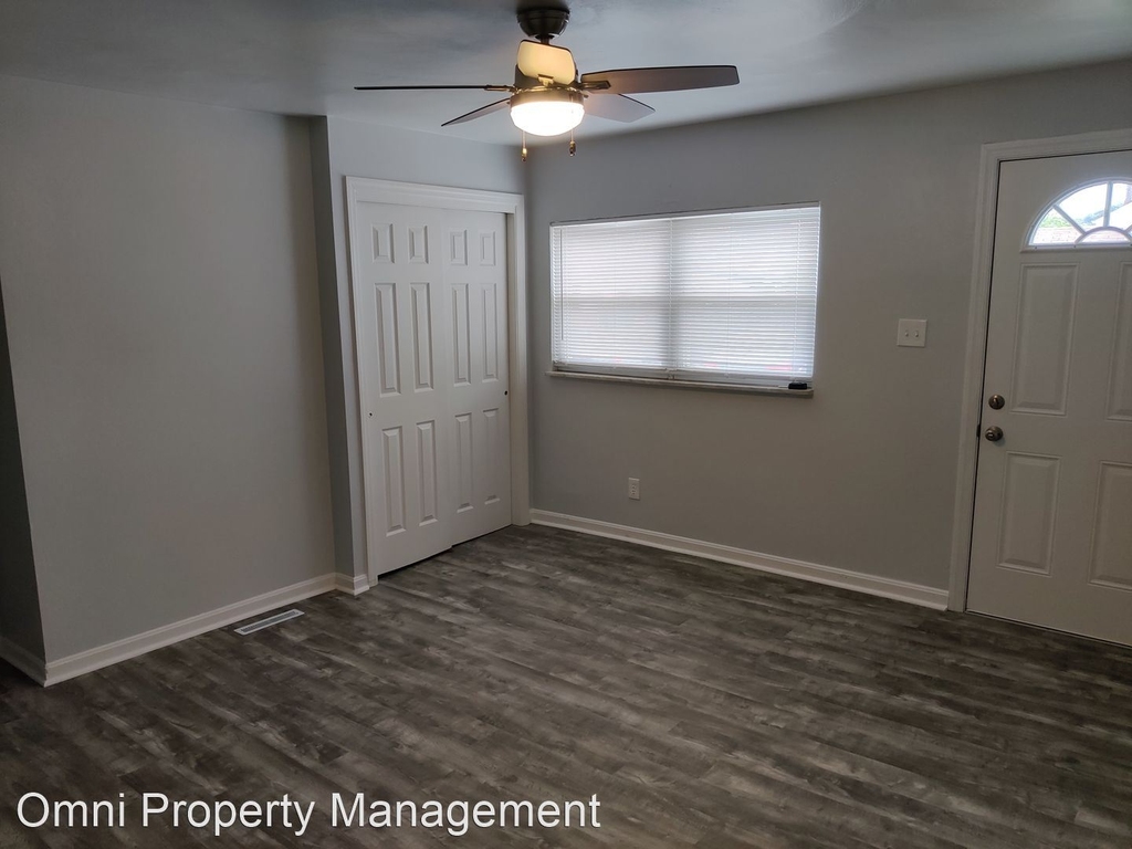 4709 Corday Way - Photo 2