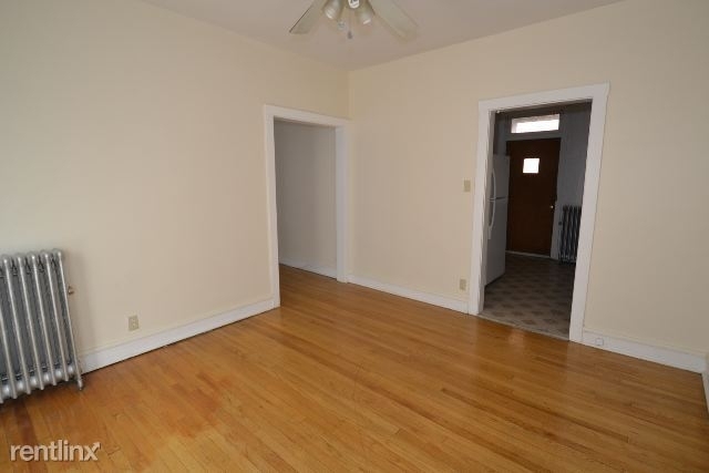 3526 N. Broadway, Unit E-4 - Photo 8