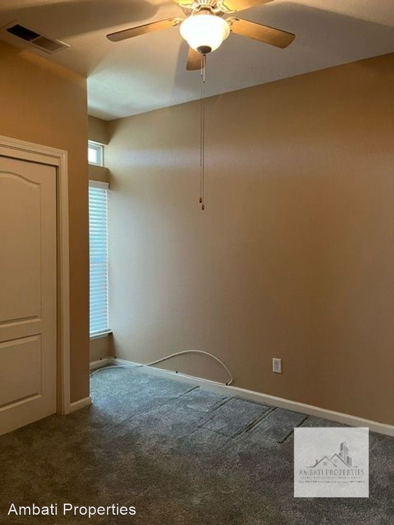 2848 E. Eclipse Ave - Photo 12