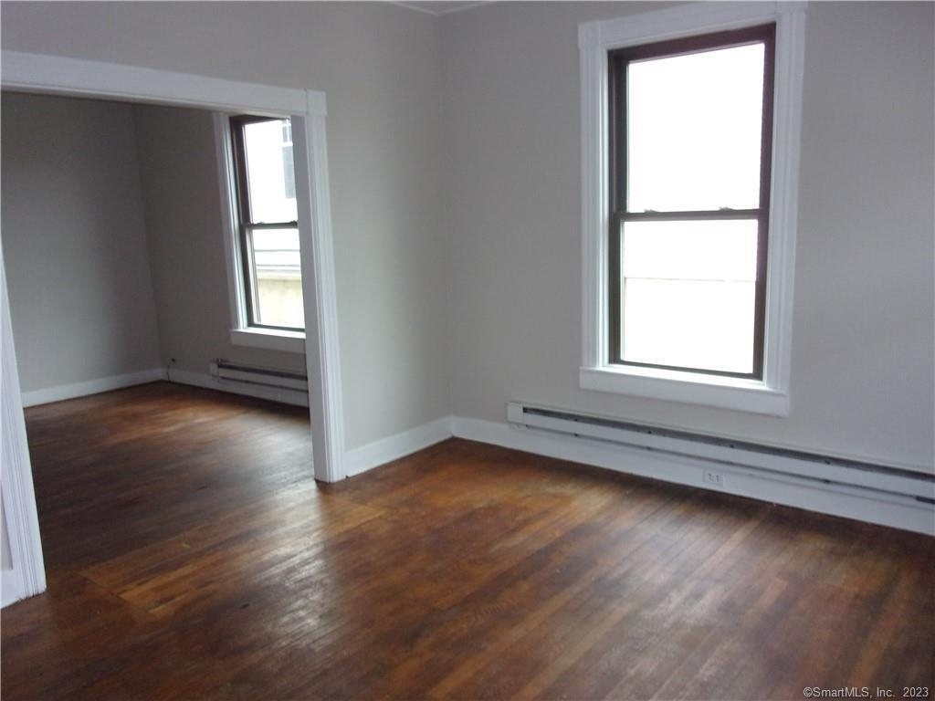 88 Oak Street - Photo 2