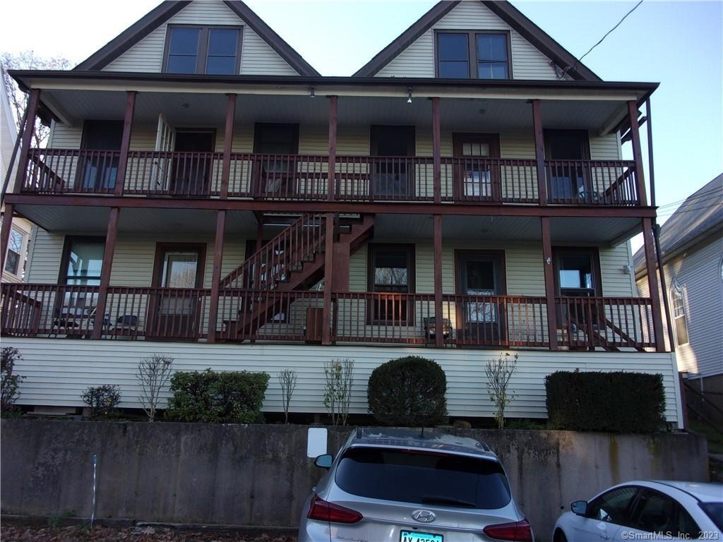 88 Oak Street - Photo 0