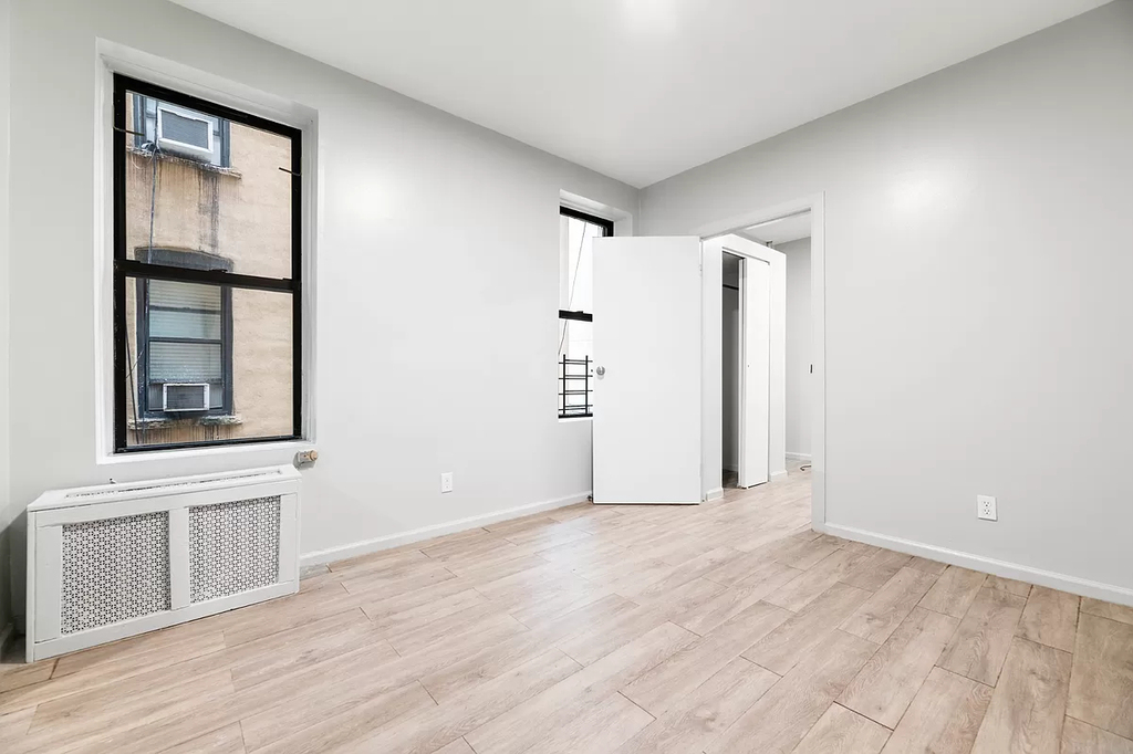 424 East 116th Street - Photo 8