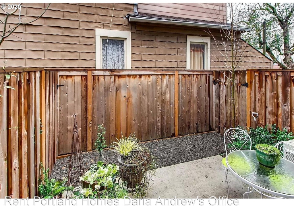 2009 Se Yamhill Street - Photo 23