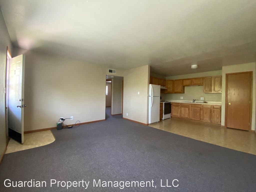 1001-1005 N Buchanan Street - Photo 1