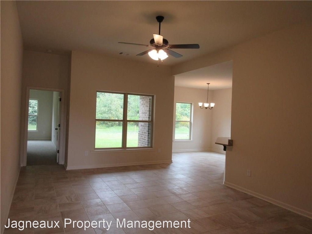 304 Madison Crossing - Photo 1