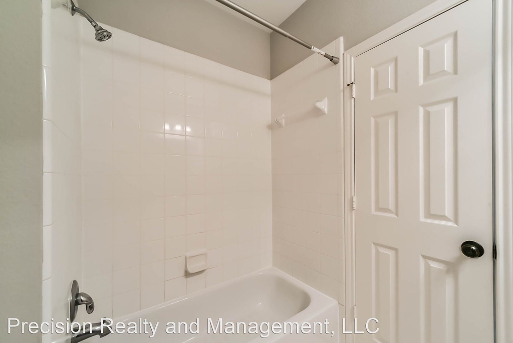 6306 Breezy Hollow Ln. - Photo 40