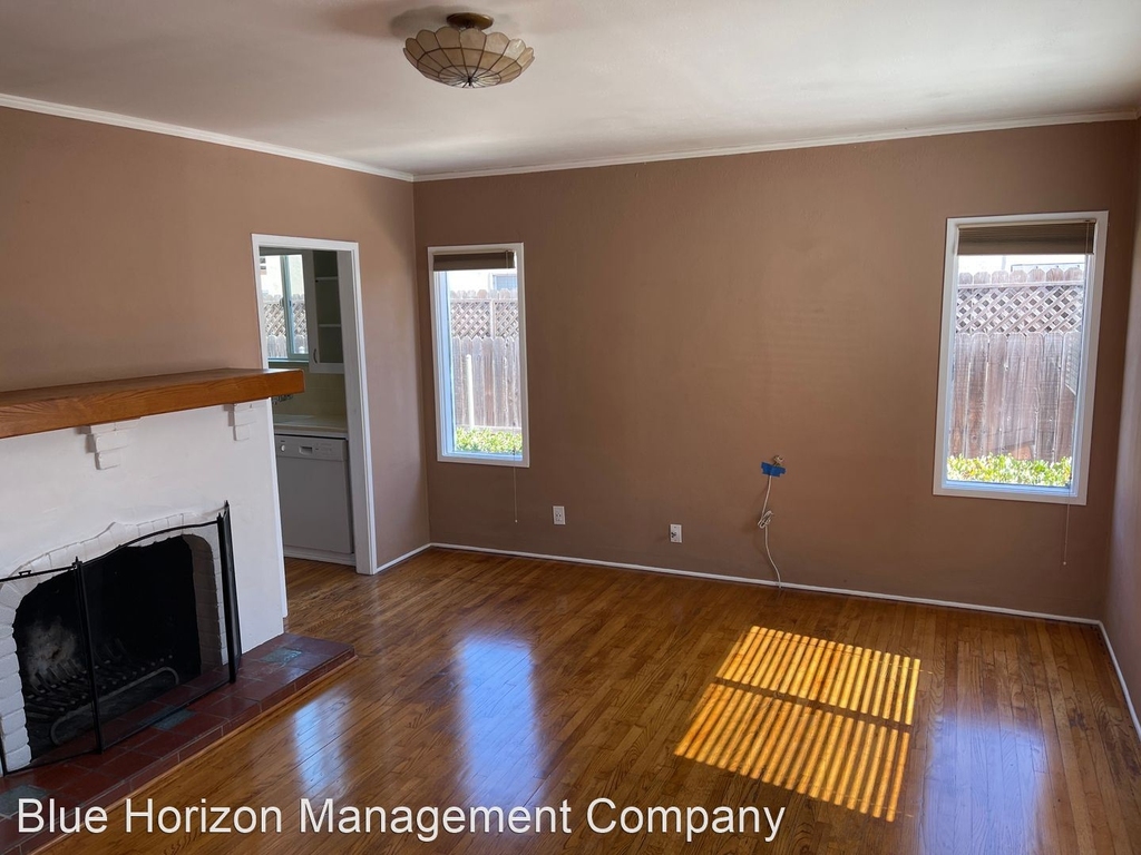 2124 Bath Street - Photo 1